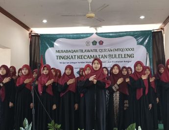 Paduan Suara SMP Muhammadiyah 2 Singaraja Meriahkan Pembukaan MTQ Ke-31 Kecamatan Buleleng